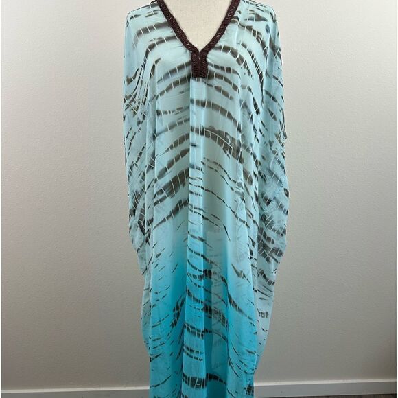 EUC Unbranded Women’s Cover Up Dress - Picture 1 of 6